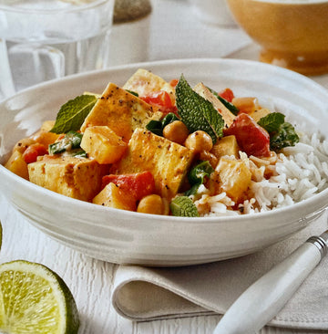 Cari de pois chiches, tofu et pommes de terre