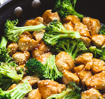 Sauté de poulet au sésame et au brocoli