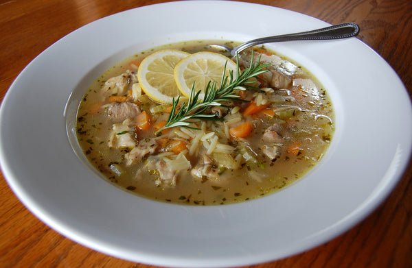 Soupe poulet et orzo citronnée - Par Cemé